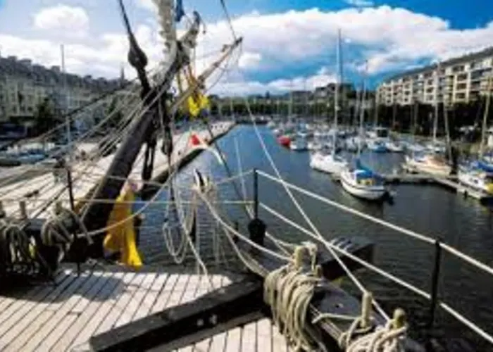 Hypercentre De Gamme קאין